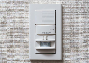 必要なときのみ点灯人感センサー